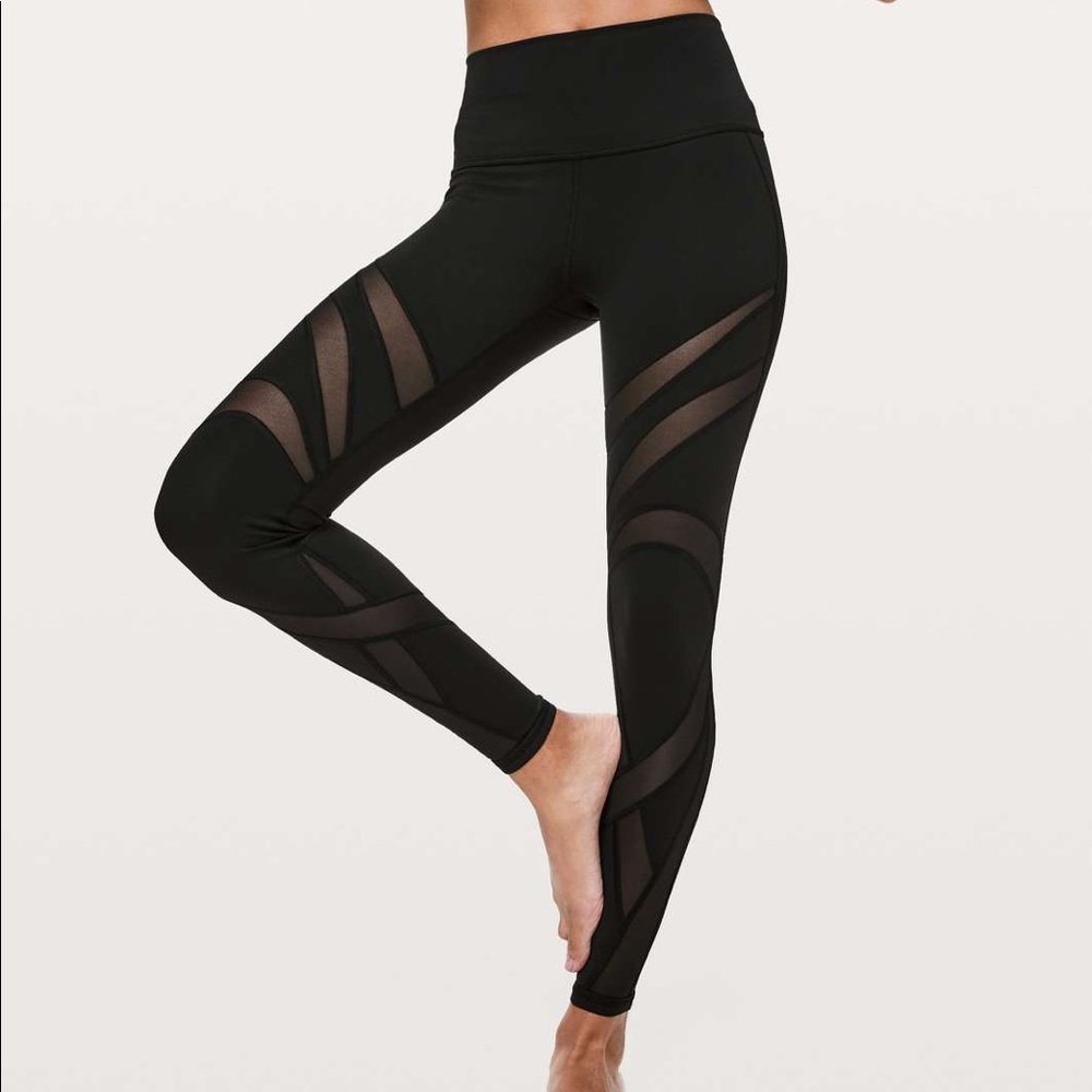 Lululemon wunder under mesh